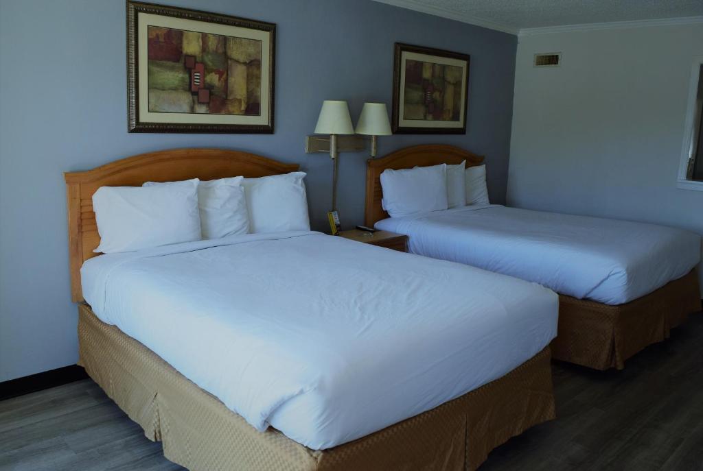 Budget Inn Conway Main image 1